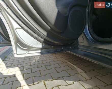 Серый Ниссан Жук, объемом двигателя 1.6 л и пробегом 122 тыс. км за 7600 $, фото 8 на Automoto.ua