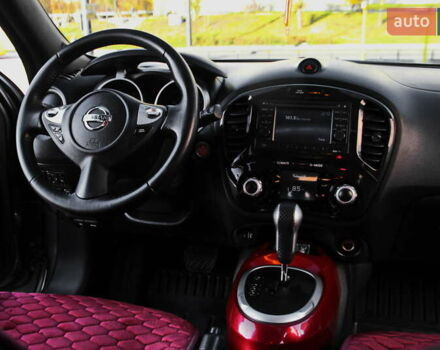 Серый Ниссан Жук, объемом двигателя 1.6 л и пробегом 57 тыс. км за 12300 $, фото 10 на Automoto.ua