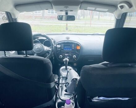 Серый Ниссан Жук, объемом двигателя 1.6 л и пробегом 150 тыс. км за 9400 $, фото 2 на Automoto.ua