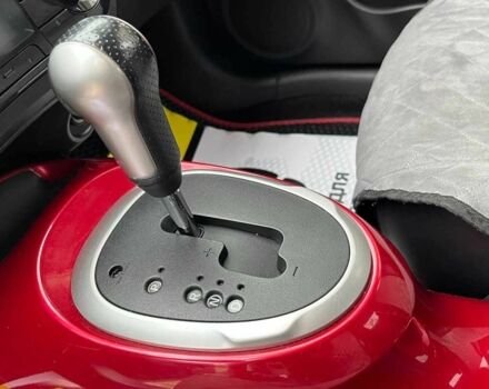 Серый Ниссан Жук, объемом двигателя 1.6 л и пробегом 154 тыс. км за 10000 $, фото 14 на Automoto.ua