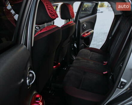 Серый Ниссан Жук, объемом двигателя 1.6 л и пробегом 57 тыс. км за 12300 $, фото 9 на Automoto.ua