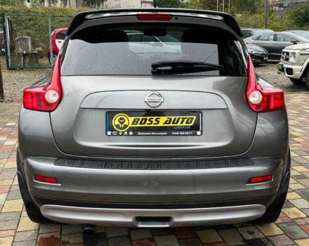 Серый Ниссан Жук, объемом двигателя 1.6 л и пробегом 154 тыс. км за 10000 $, фото 5 на Automoto.ua