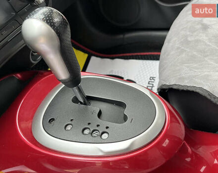 Серый Ниссан Жук, объемом двигателя 1.62 л и пробегом 154 тыс. км за 10000 $, фото 14 на Automoto.ua