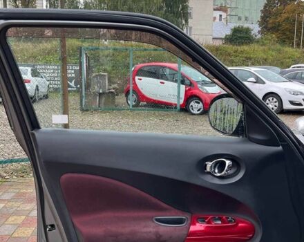 Серый Ниссан Жук, объемом двигателя 1.6 л и пробегом 154 тыс. км за 10000 $, фото 10 на Automoto.ua