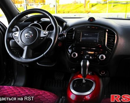 Серый Ниссан Жук, объемом двигателя 1.6 л и пробегом 57 тыс. км за 12300 $, фото 10 на Automoto.ua