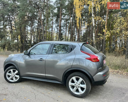 Серый Ниссан Жук, объемом двигателя 1.5 л и пробегом 205 тыс. км за 9700 $, фото 4 на Automoto.ua