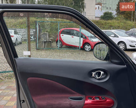 Серый Ниссан Жук, объемом двигателя 1.62 л и пробегом 154 тыс. км за 10000 $, фото 10 на Automoto.ua