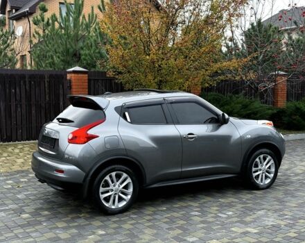 Серый Ниссан Жук, объемом двигателя 1.6 л и пробегом 57 тыс. км за 11300 $, фото 1 на Automoto.ua