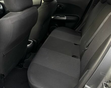 Серый Ниссан Жук, объемом двигателя 1.6 л и пробегом 139 тыс. км за 8500 $, фото 15 на Automoto.ua