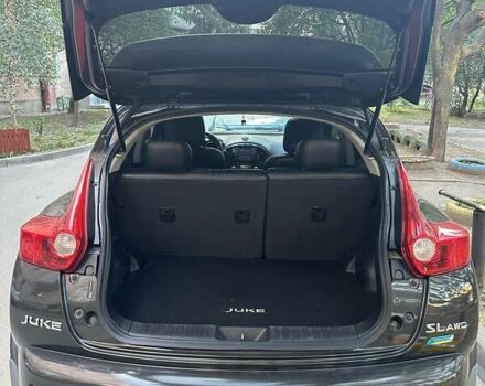 Серый Ниссан Жук, объемом двигателя 1.6 л и пробегом 159 тыс. км за 9700 $, фото 7 на Automoto.ua