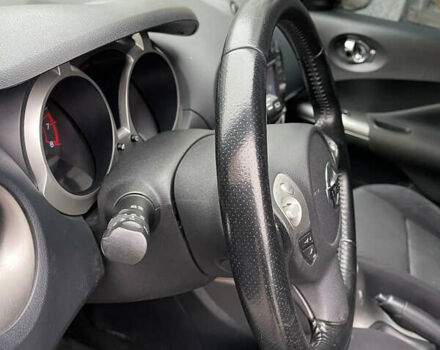 Серый Ниссан Жук, объемом двигателя 1.6 л и пробегом 147 тыс. км за 8600 $, фото 3 на Automoto.ua