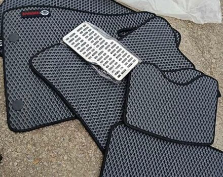 Серый Ниссан Жук, объемом двигателя 1.62 л и пробегом 101 тыс. км за 10500 $, фото 24 на Automoto.ua