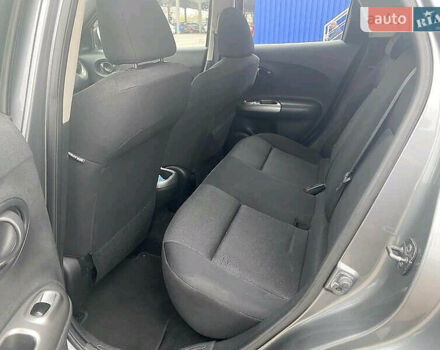 Серый Ниссан Жук, объемом двигателя 1.6 л и пробегом 139 тыс. км за 9350 $, фото 2 на Automoto.ua