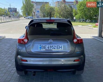 Сірий Ніссан Жук, об'ємом двигуна 1.62 л та пробігом 200 тис. км за 9600 $, фото 11 на Automoto.ua