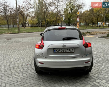 Серый Ниссан Жук, объемом двигателя 1.62 л и пробегом 157 тыс. км за 8400 $, фото 6 на Automoto.ua