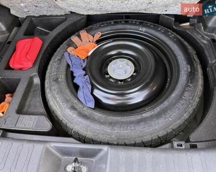 Сірий Ніссан Жук, об'ємом двигуна 1.6 л та пробігом 72 тис. км за 10400 $, фото 16 на Automoto.ua