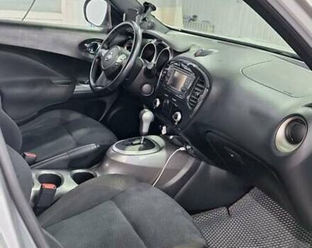 Серый Ниссан Жук, объемом двигателя 1.6 л и пробегом 88 тыс. км за 10000 $, фото 5 на Automoto.ua