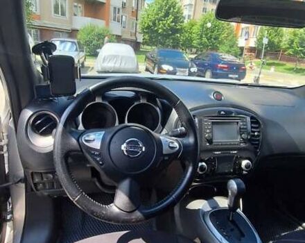 Серый Ниссан Жук, объемом двигателя 1.6 л и пробегом 88 тыс. км за 10000 $, фото 4 на Automoto.ua