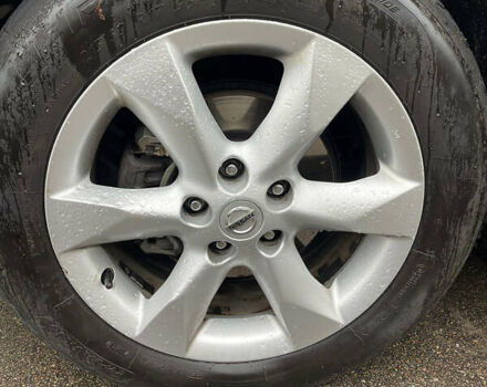 Серый Ниссан Жук, объемом двигателя 1.6 л и пробегом 147 тыс. км за 8600 $, фото 16 на Automoto.ua