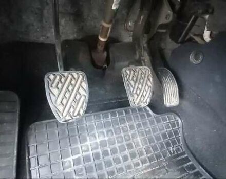 Серый Ниссан Жук, объемом двигателя 1.6 л и пробегом 146 тыс. км за 10200 $, фото 10 на Automoto.ua