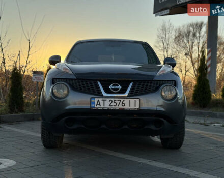 Серый Ниссан Жук, объемом двигателя 1.6 л и пробегом 256 тыс. км за 8900 $, фото 2 на Automoto.ua