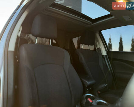 Серый Ниссан Жук, объемом двигателя 1.6 л и пробегом 256 тыс. км за 8900 $, фото 24 на Automoto.ua