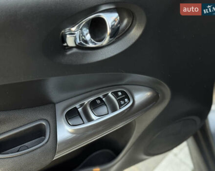 Серый Ниссан Жук, объемом двигателя 1.6 л и пробегом 256 тыс. км за 8900 $, фото 13 на Automoto.ua