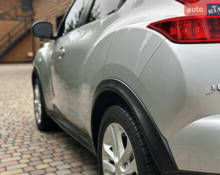 Сірий Ніссан Жук, об'ємом двигуна 1.6 л та пробігом 153 тис. км за 9999 $, фото 2 на Automoto.ua