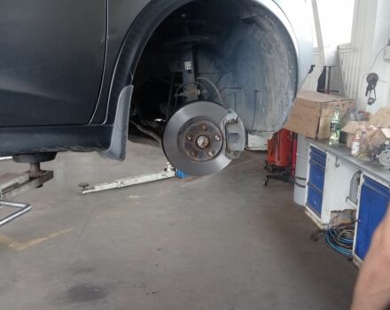 Серый Ниссан Жук, объемом двигателя 1.6 л и пробегом 110 тыс. км за 10500 $, фото 3 на Automoto.ua