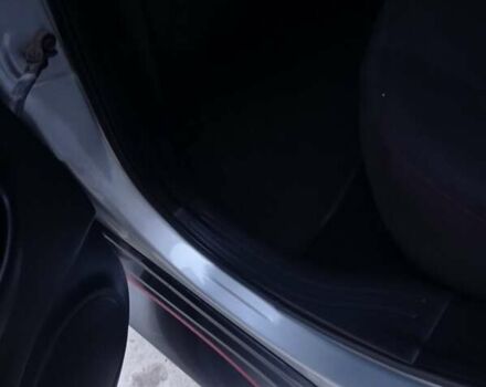 Сірий Ніссан Жук, об'ємом двигуна 1.62 л та пробігом 155 тис. км за 13500 $, фото 10 на Automoto.ua