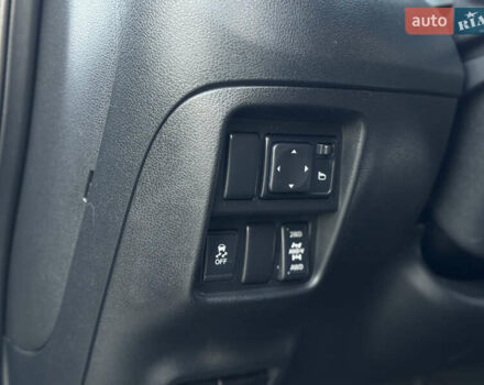 Серый Ниссан Жук, объемом двигателя 1.6 л и пробегом 256 тыс. км за 8900 $, фото 14 на Automoto.ua