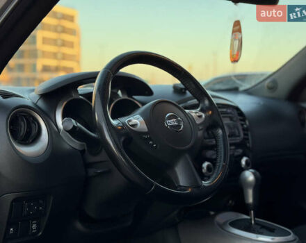 Серый Ниссан Жук, объемом двигателя 1.6 л и пробегом 256 тыс. км за 8900 $, фото 15 на Automoto.ua