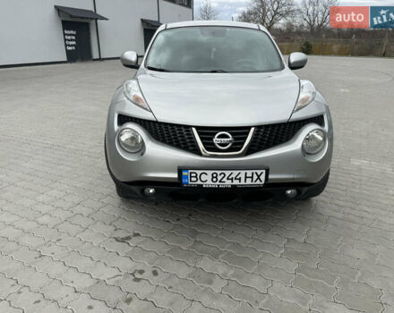 Серый Ниссан Жук, объемом двигателя 1.6 л и пробегом 137 тыс. км за 9700 $, фото 1 на Automoto.ua