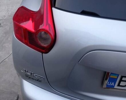 Сірий Ніссан Жук, об'ємом двигуна 1.62 л та пробігом 155 тис. км за 13500 $, фото 33 на Automoto.ua