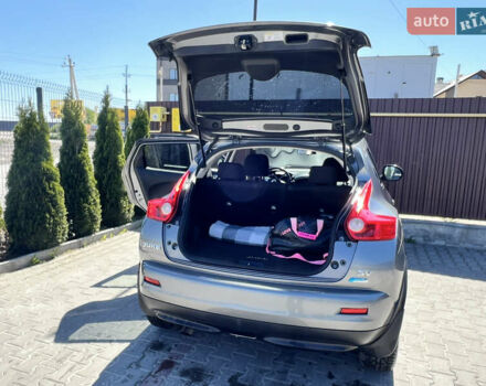 Сірий Ніссан Жук, об'ємом двигуна 1.62 л та пробігом 110 тис. км за 10500 $, фото 4 на Automoto.ua