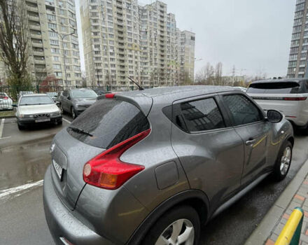 Серый Ниссан Жук, объемом двигателя 1.6 л и пробегом 147 тыс. км за 9700 $, фото 3 на Automoto.ua