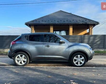 Сірий Ніссан Жук, об'ємом двигуна 1.6 л та пробігом 82 тис. км за 10700 $, фото 1 на Automoto.ua