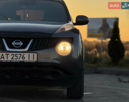 Серый Ниссан Жук, объемом двигателя 1.6 л и пробегом 256 тыс. км за 8900 $, фото 10 на Automoto.ua