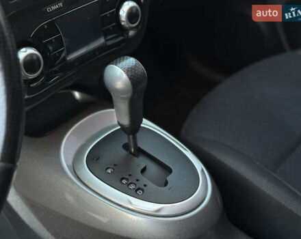 Серый Ниссан Жук, объемом двигателя 1.6 л и пробегом 256 тыс. км за 8900 $, фото 17 на Automoto.ua