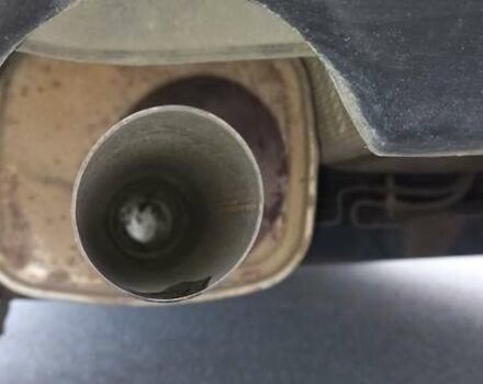 Серый Ниссан Жук, объемом двигателя 1.6 л и пробегом 146 тыс. км за 10200 $, фото 8 на Automoto.ua