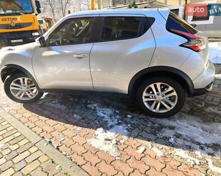 Серый Ниссан Жук, объемом двигателя 1.62 л и пробегом 185 тыс. км за 10400 $, фото 7 на Automoto.ua