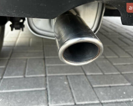 Серый Ниссан Жук, объемом двигателя 1.5 л и пробегом 213 тыс. км за 12300 $, фото 7 на Automoto.ua