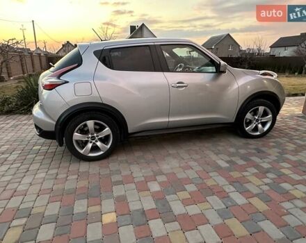 Сірий Ніссан Жук, об'ємом двигуна 1.62 л та пробігом 59 тис. км за 13299 $, фото 6 на Automoto.ua