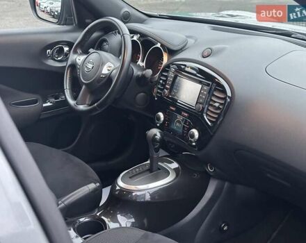 Серый Ниссан Жук, объемом двигателя 1.6 л и пробегом 51 тыс. км за 13490 $, фото 30 на Automoto.ua