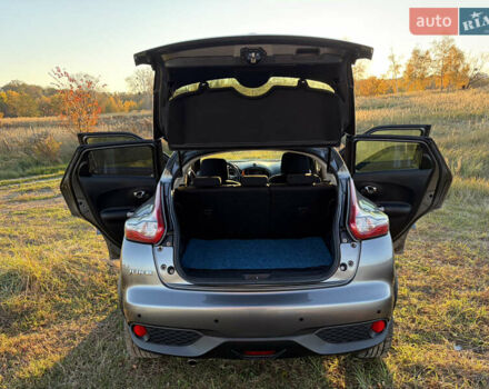 Серый Ниссан Жук, объемом двигателя 1.6 л и пробегом 100 тыс. км за 12500 $, фото 13 на Automoto.ua