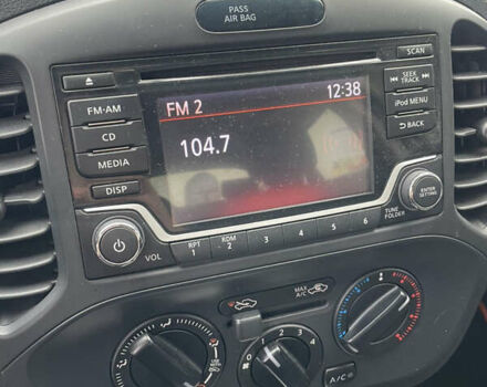 Серый Ниссан Жук, объемом двигателя 1.6 л и пробегом 65 тыс. км за 12500 $, фото 10 на Automoto.ua