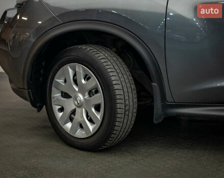 Серый Ниссан Жук, объемом двигателя 1.6 л и пробегом 60 тыс. км за 13170 $, фото 7 на Automoto.ua