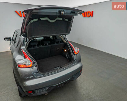 Серый Ниссан Жук, объемом двигателя 1.6 л и пробегом 60 тыс. км за 13170 $, фото 6 на Automoto.ua