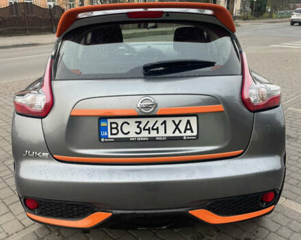 Серый Ниссан Жук, объемом двигателя 1.6 л и пробегом 65 тыс. км за 12500 $, фото 5 на Automoto.ua