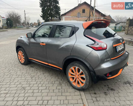 Серый Ниссан Жук, объемом двигателя 1.6 л и пробегом 65 тыс. км за 12500 $, фото 6 на Automoto.ua